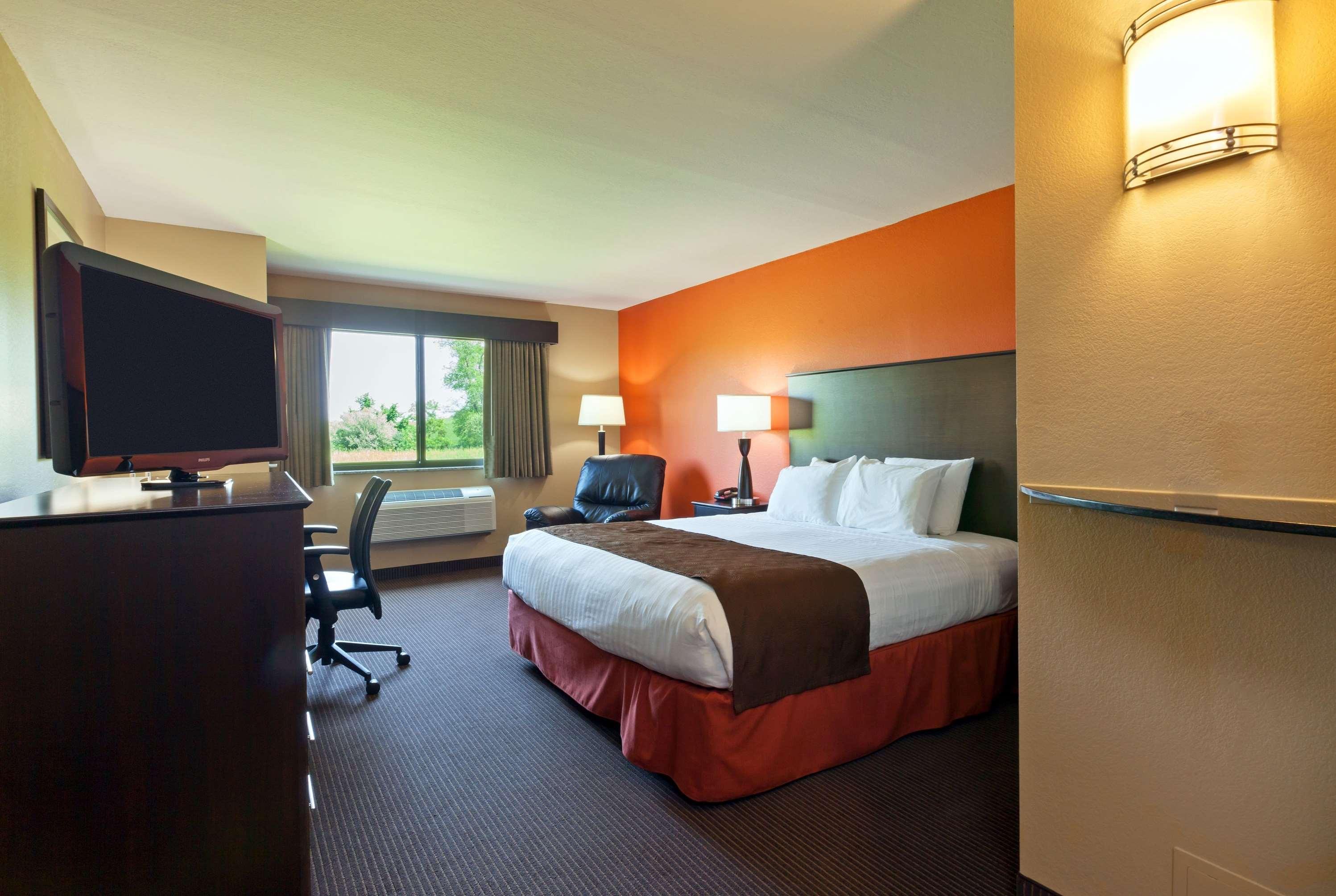 Americinn By Wyndham Algona Bagian luar foto